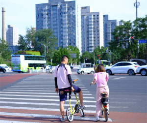 东莞市诗嘉商贸单车首次在北京举办骑行活动